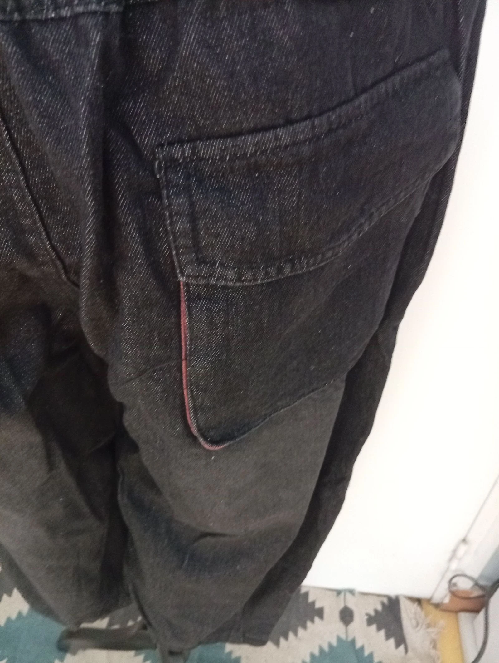 Pantacourt jean grandes poches bordé color bordeaux – photo 6